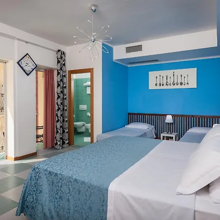 אתר נופש Marinella