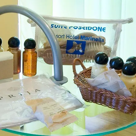 Marinella אתר נופש 3*