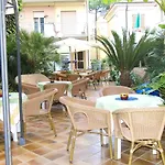 אתר נופש Marinella