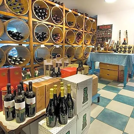 אתר נופש Marinella