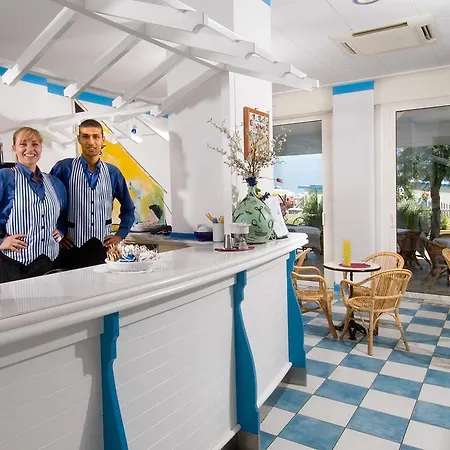 Marinella 3*