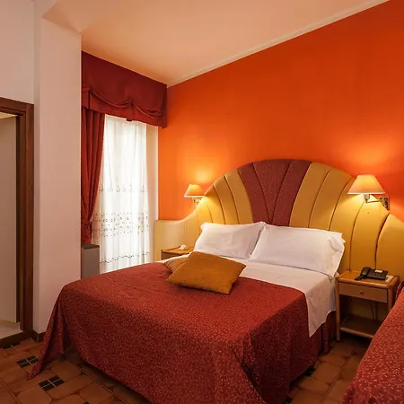 Resort Marinella 3*
