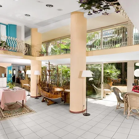 Курортный комплекс Marinella 3*